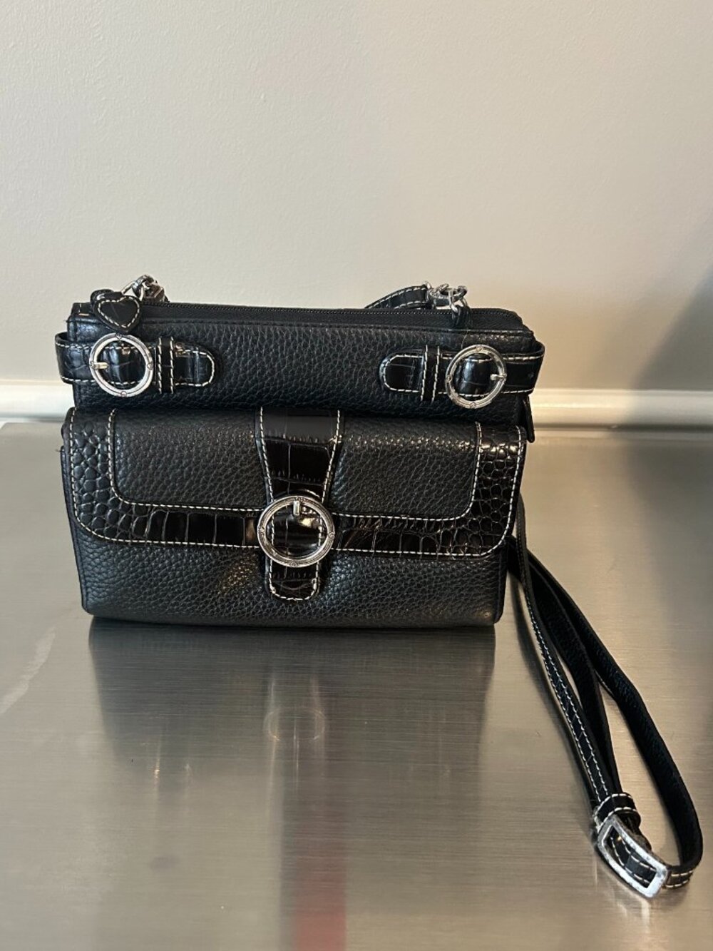 Y2K Brighton Crossbody Organizer Purse Black Pebble Leather Moc Croc Accents